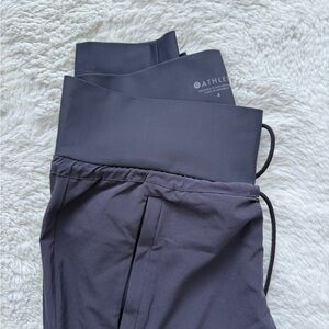 Women’s Sutton Grey Athleta Joggers size 4 never worn